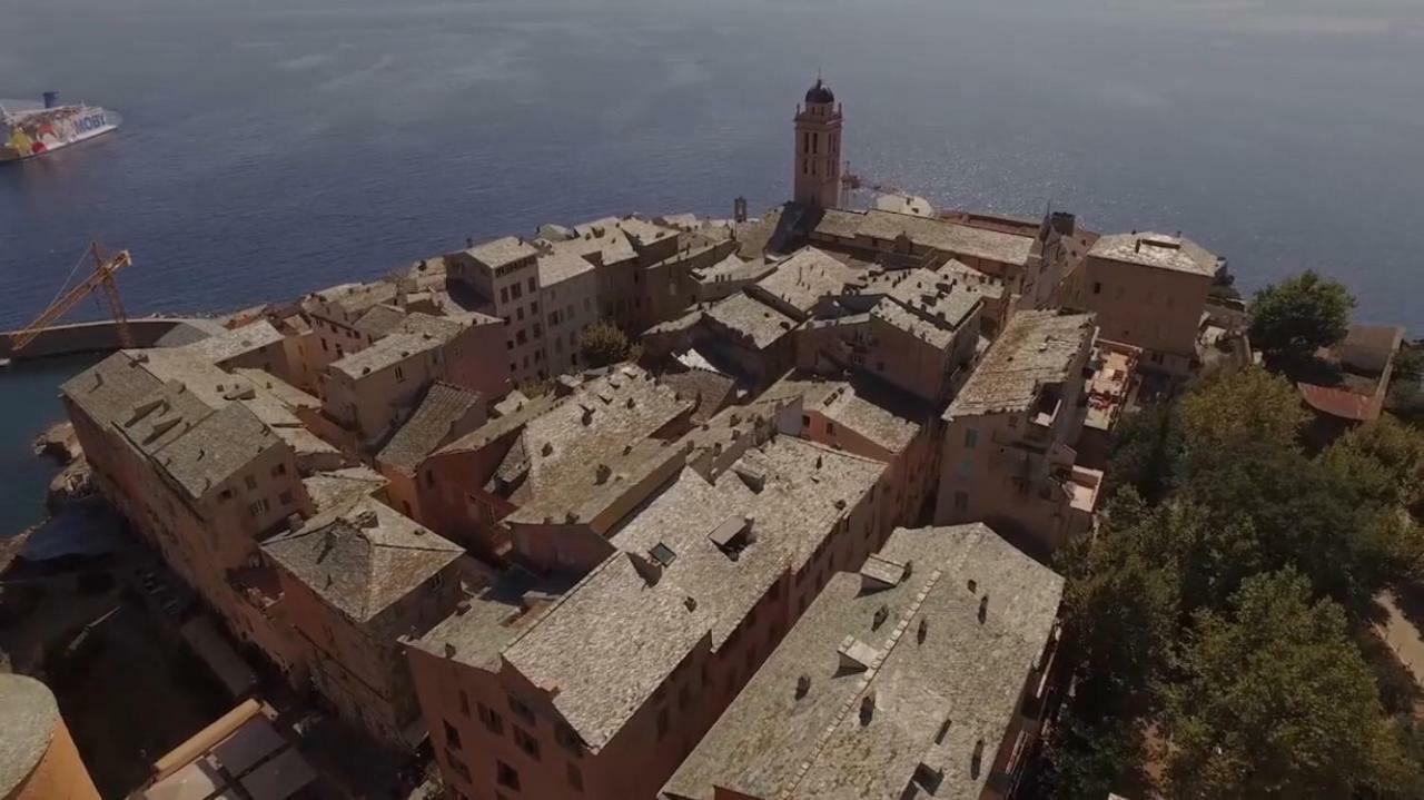 Ferienwohnung La Casa Di Sbiri Au Coeur De La Citadelle Bastia  Exterior foto